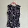 Calvin Klein Womans Sleeveless Printed Pleat-Neck Top Image 5