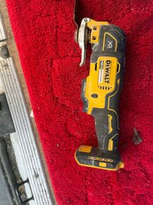 DeWalt DCS355 18V XR Brushless Oscillating Multi-Tool