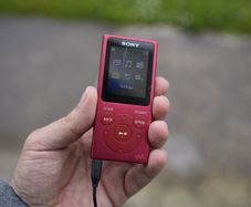 Sony Walkman NW-E394 8GB