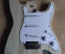 Stratocaster body