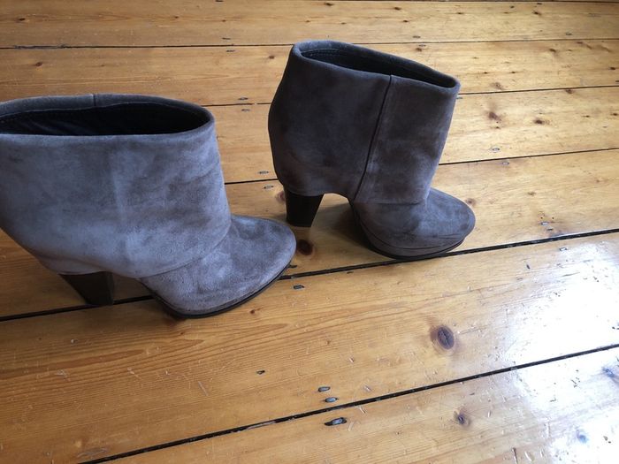 Suede ankle boots REDUCED TO SELL