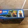lego set no 60157 Image 2