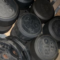 NEW dumbells last few left