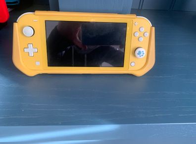 Nintendo Switch and protector gel cover