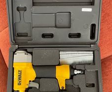 Dewalt nail/stapler gun air