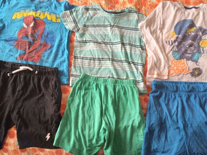 Boys clothes age 6 to 7 years