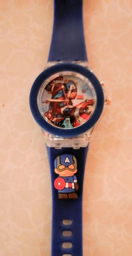 Minnie Mouse Small Girls Watch (new).