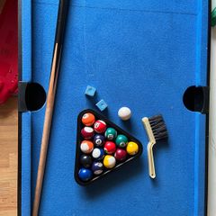Pool table / football table 2 in 1