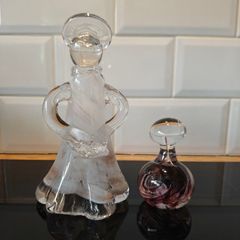 Collectors .. glass paperweight