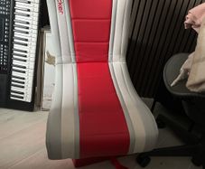 Gaming chair