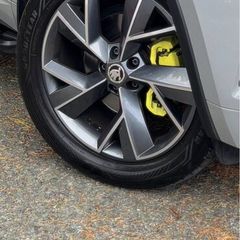 19 inch Alloys with Tyres