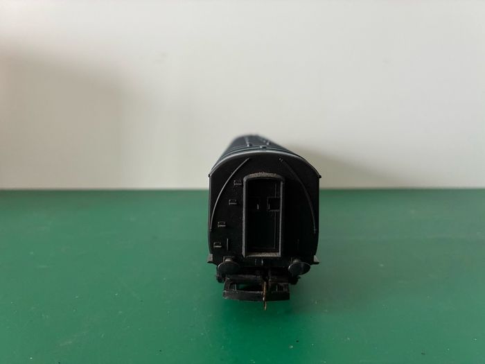 Two OO Gauge Red Passenger Coaches