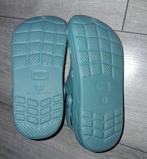 Brand New M&S Unisex Crocs With Cosy Fur Lining - Colour - Dusted Aqua - Size - U.K.12 - RRP - 10.00 - Sterling - 13.99 - Euro