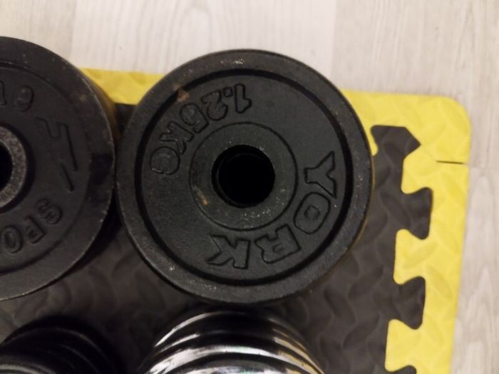 set of  standards weights