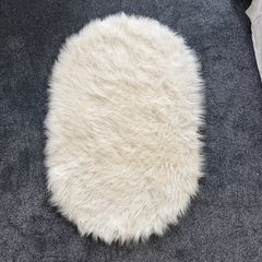 faux fur white rug