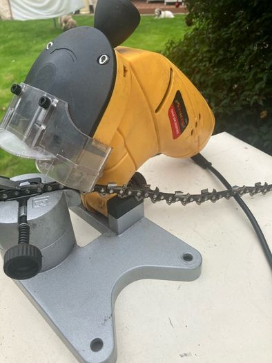 chainsaw