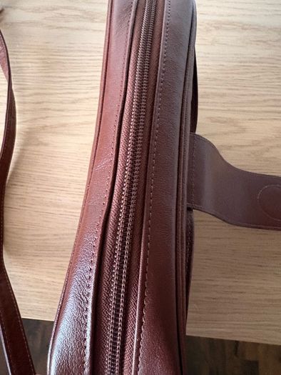 Vintage Claude Gerard Paris crossbody bag