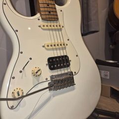 JET Guitars JS-400 HSS Roasted Maple Left Handed, Olympic White