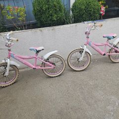 2 Balance Bikes