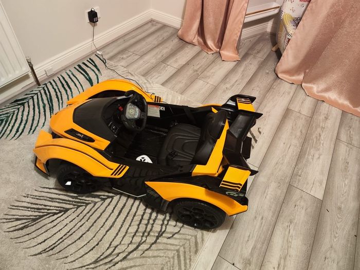 Kids electric ride on car