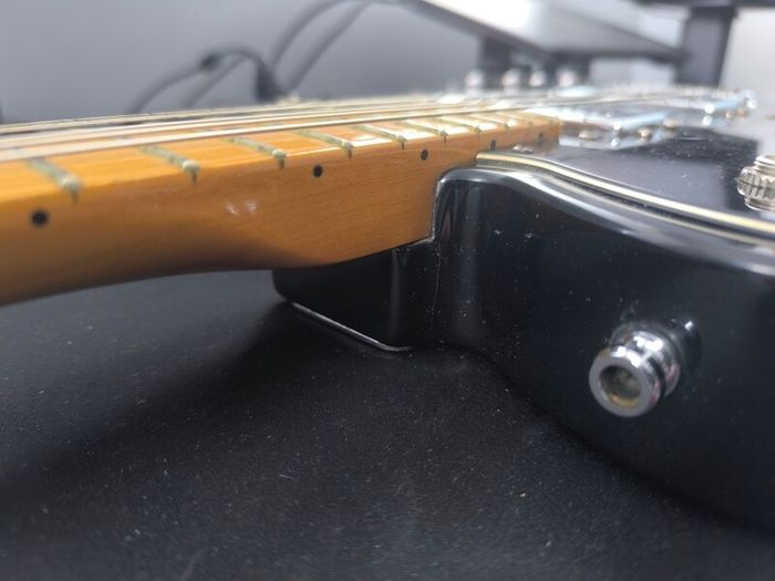 Fender classic series 72 telecaster deluxe