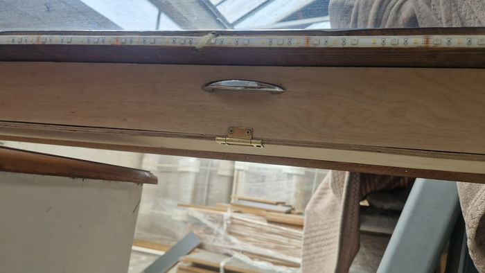 desk