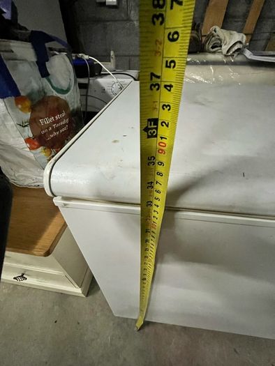 Chest freezer