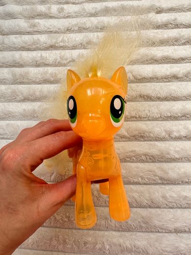 My Little Pony Shining Friends Applejack approx. 14 cm. Used NOT Working Used Please see photos
