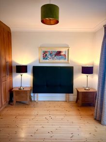 head board / Lockers and Lamps
