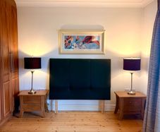 head board / Lockers and Lamps
