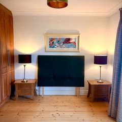 head board / Lockers and Lamps