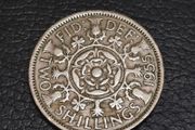 1955 Two Shillings Coin UK Elizabeth Great Britain