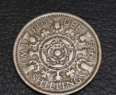 1955 Two Shillings Coin UK Elizabeth Great Britain