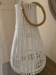 Lamp/candle holder