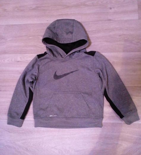 Hoodie Nike top size 2-3Y