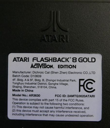 Atari Flashback 8 Gold Console AR3620 HD 120 Games with 2 Wireless Joysticks