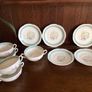 Alfred Meakin 1950s Harvest Bouquet 5 Soup bowls and saucers Coupes Image 8
