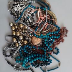 NECKLACES - Jewellery - Job Lot