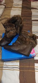 Black and brown ankle boots, weg heal