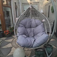 Egg Chair with cushion