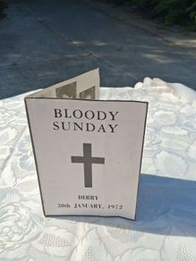 Original Bloody Sunday Memorial Card(Derry Journal 1972)
