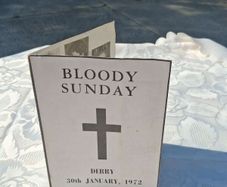 Original Bloody Sunday Memorial Card(Derry Journal 1972)