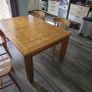table and chairs Image 2