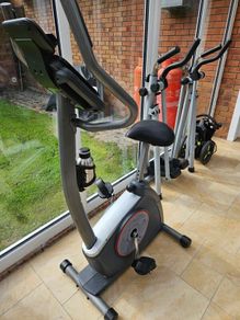 ProForm 210 CSX Stationary Exercise Bike (with iFIT)