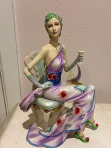 Leonardo Charleston Lady