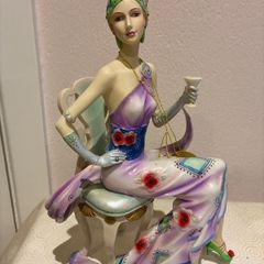 Leonardo Charleston Lady