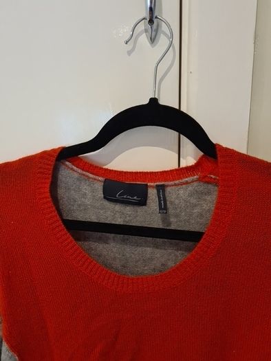 Line knitwear 100% cashmere jumper size XS but runs larger