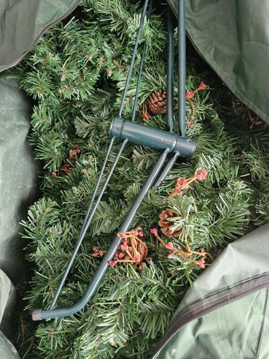Free Artificial Christmas Tree