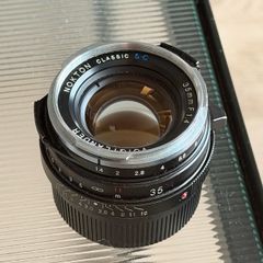 Voigtlander 35mm f/1.4 | Nokton Classic SC