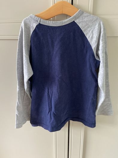 Gap long sleeve top 3-4 years